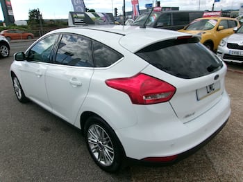 Used Ford Focus 2017 for sale - 79800567: Photo