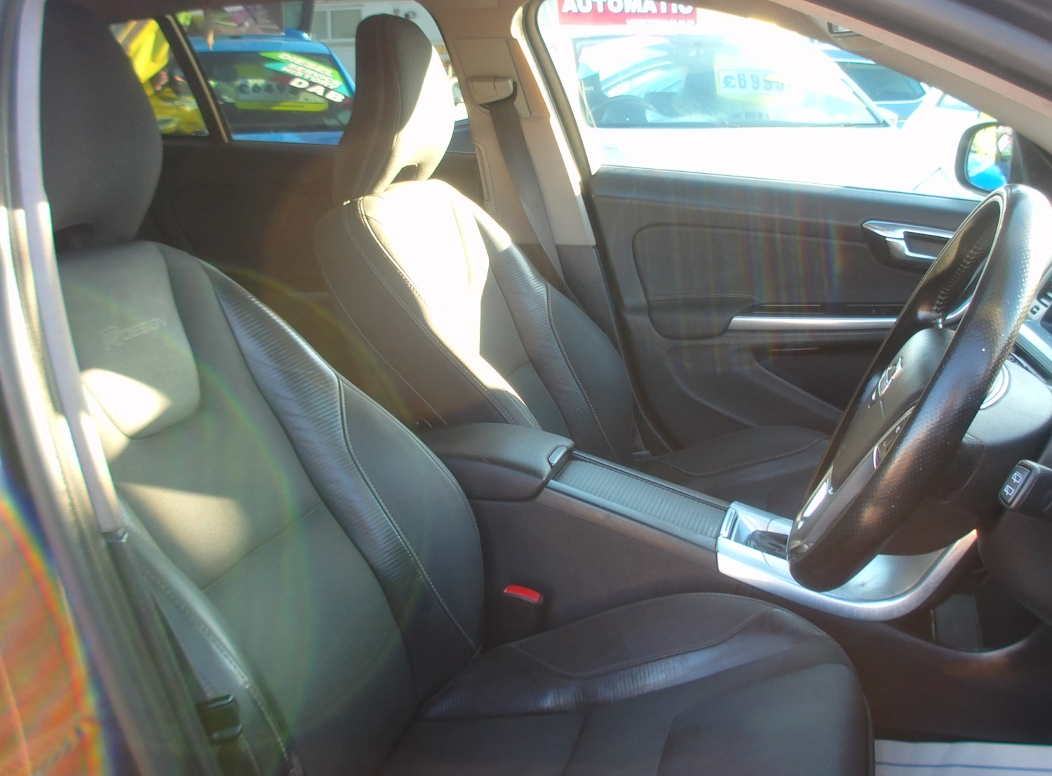 Used Volvo V60 2012 for sale - 76611791: Photo 9