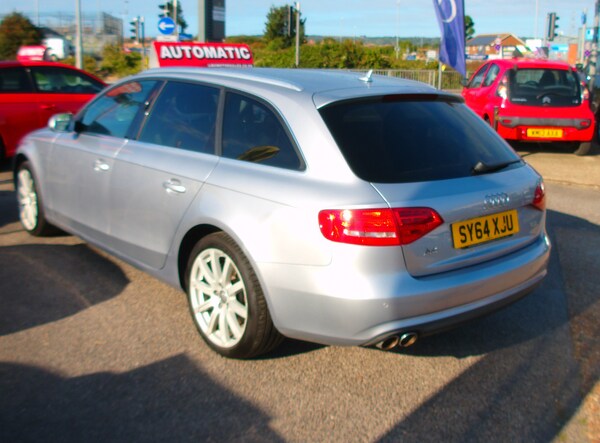 Used Audi A4 2014 for sale - 75524708: Photo 4