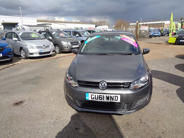 Used Volkswagen Polo 2011 for sale - 74014902: Photo 2