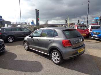 Used Volkswagen Polo 2011 for sale - 74014902: Photo