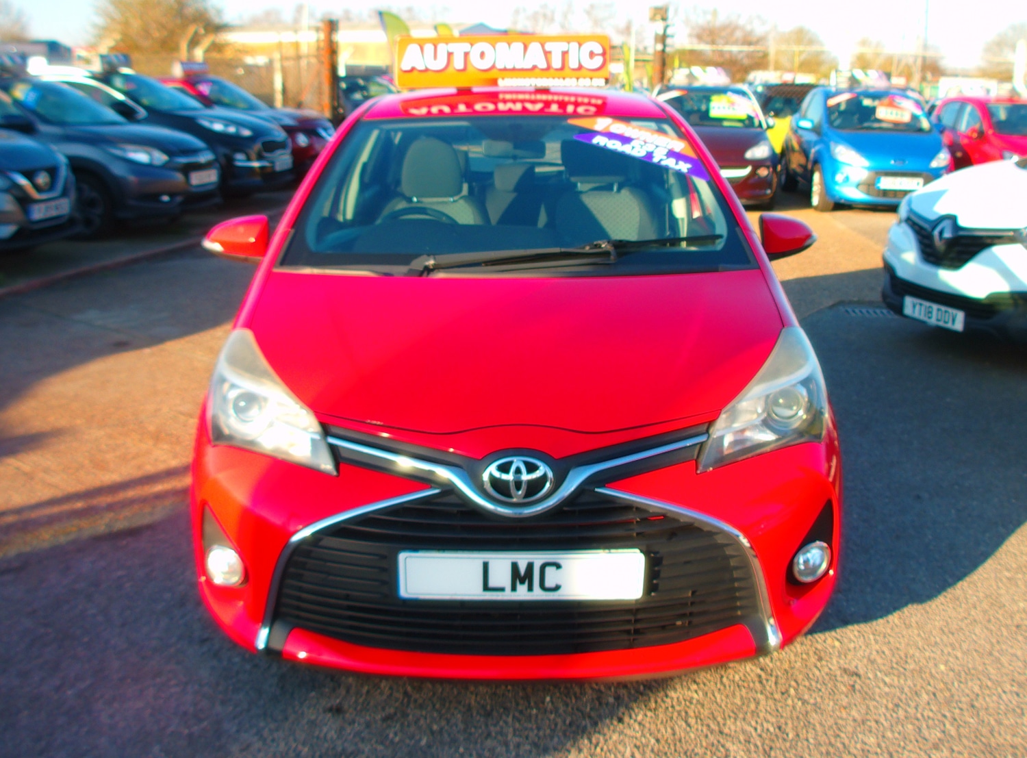 Used Toyota Yaris 2014 for sale - 77946239: Photo 2
