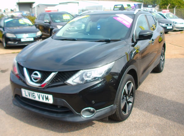 Used Nissan Qashqai 2016 for sale - 75428357: Photo 3