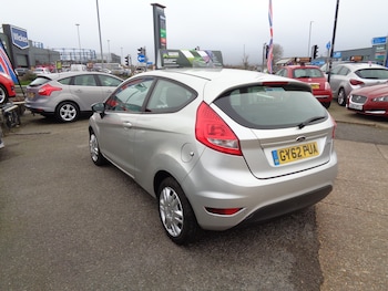 Used Ford Fiesta 2012 for sale - 78739455: Photo