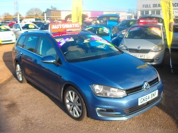 Used Volkswagen Golf 2014 for sale - 76508876: Photo