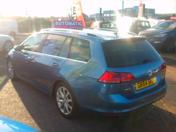 Used Volkswagen Golf 2014 for sale - 76508876: Photo