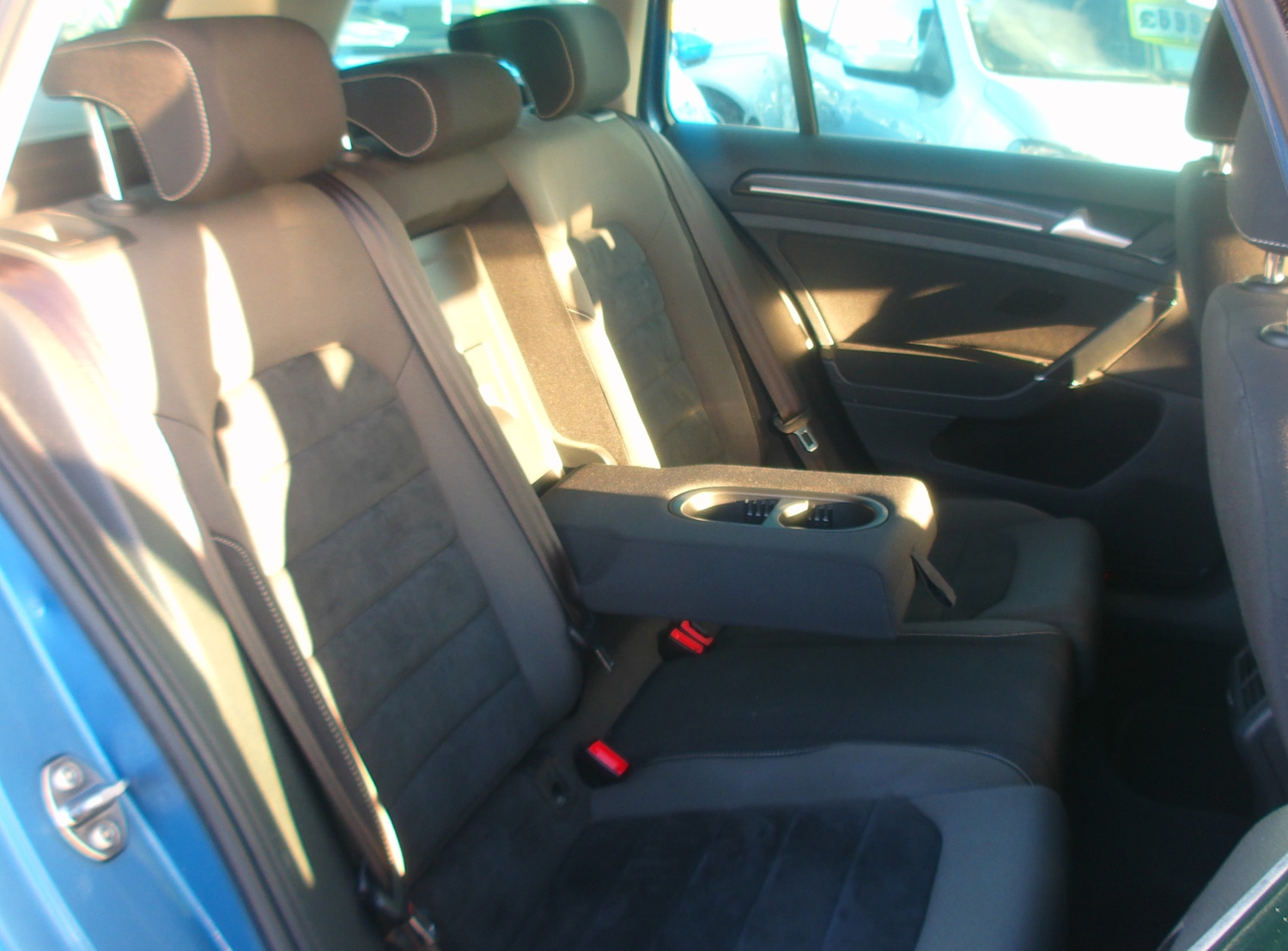 Used Volkswagen Golf 2014 for sale - 76508876: Photo 8