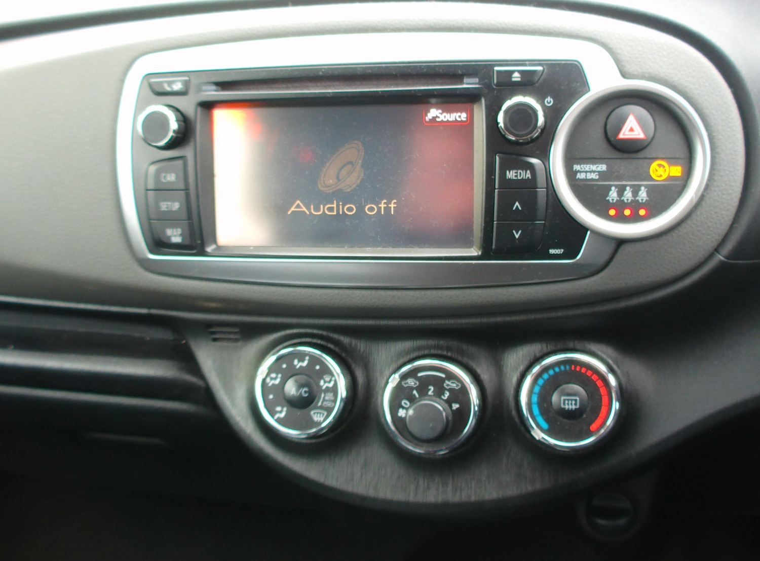Used Toyota Yaris 2012 for sale - 76149168: Photo 12