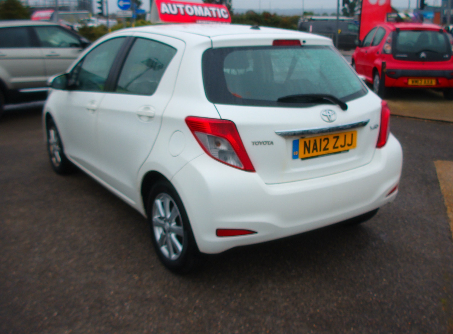 Used Toyota Yaris 2012 for sale - 76149168: Photo 4