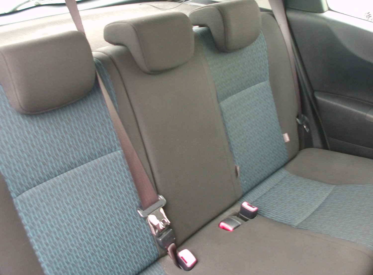 Used Toyota Yaris 2012 for sale - 76149168: Photo 8