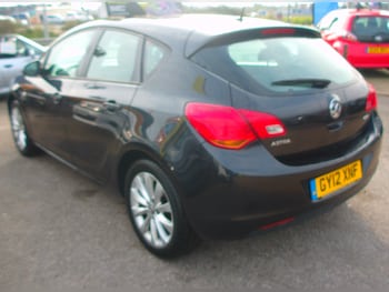 Used Vauxhall Astra 2012 for sale - 77976099: Photo