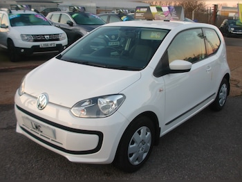 Used Volkswagen up! 2015 for sale - 77631350: Photo