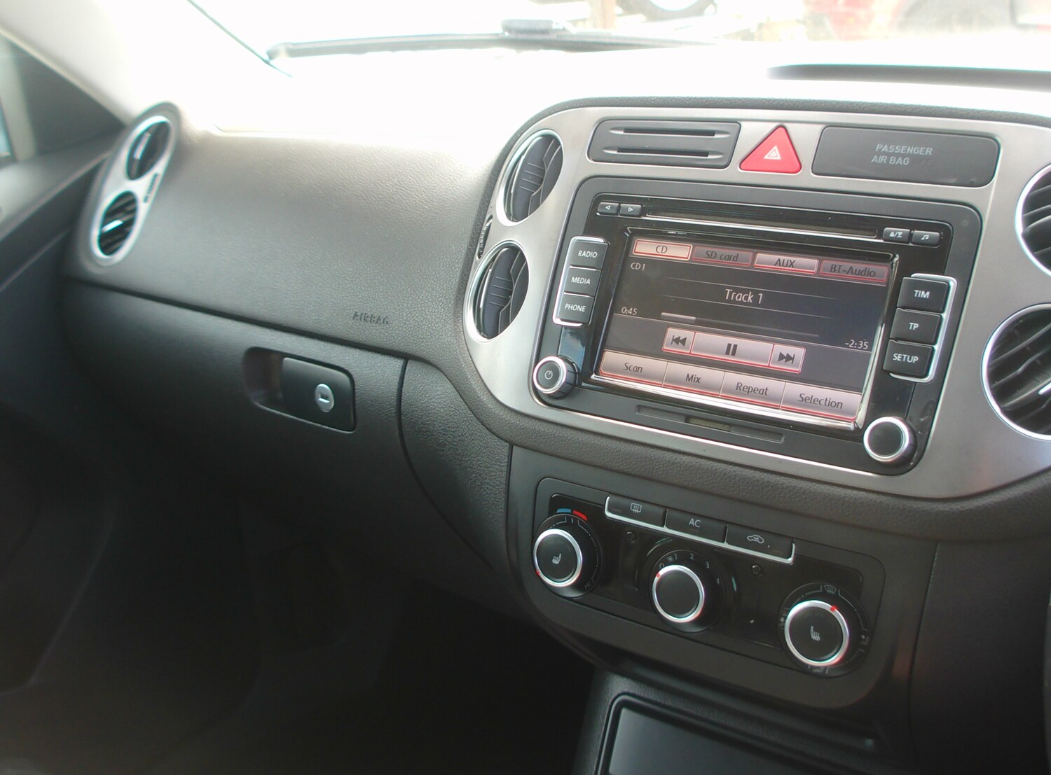 Used Volkswagen Tiguan 2011 for sale - 78213346: Photo 14