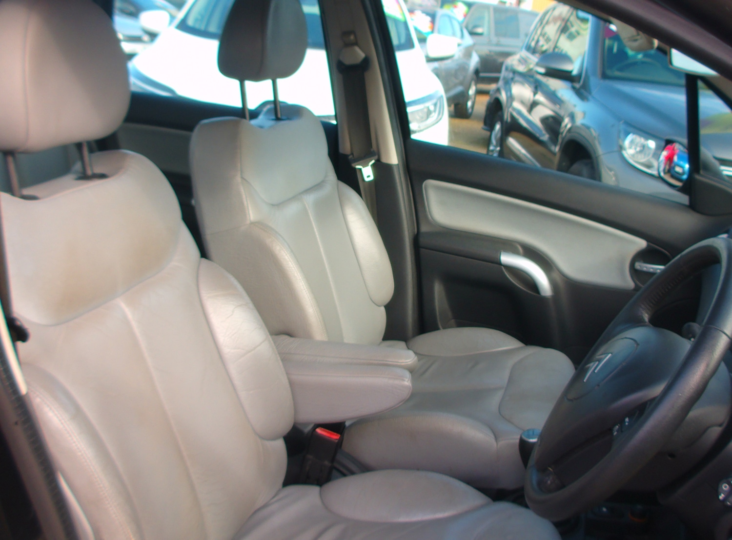 Used Citroen C3 2003 for sale - 78134837: Photo 9