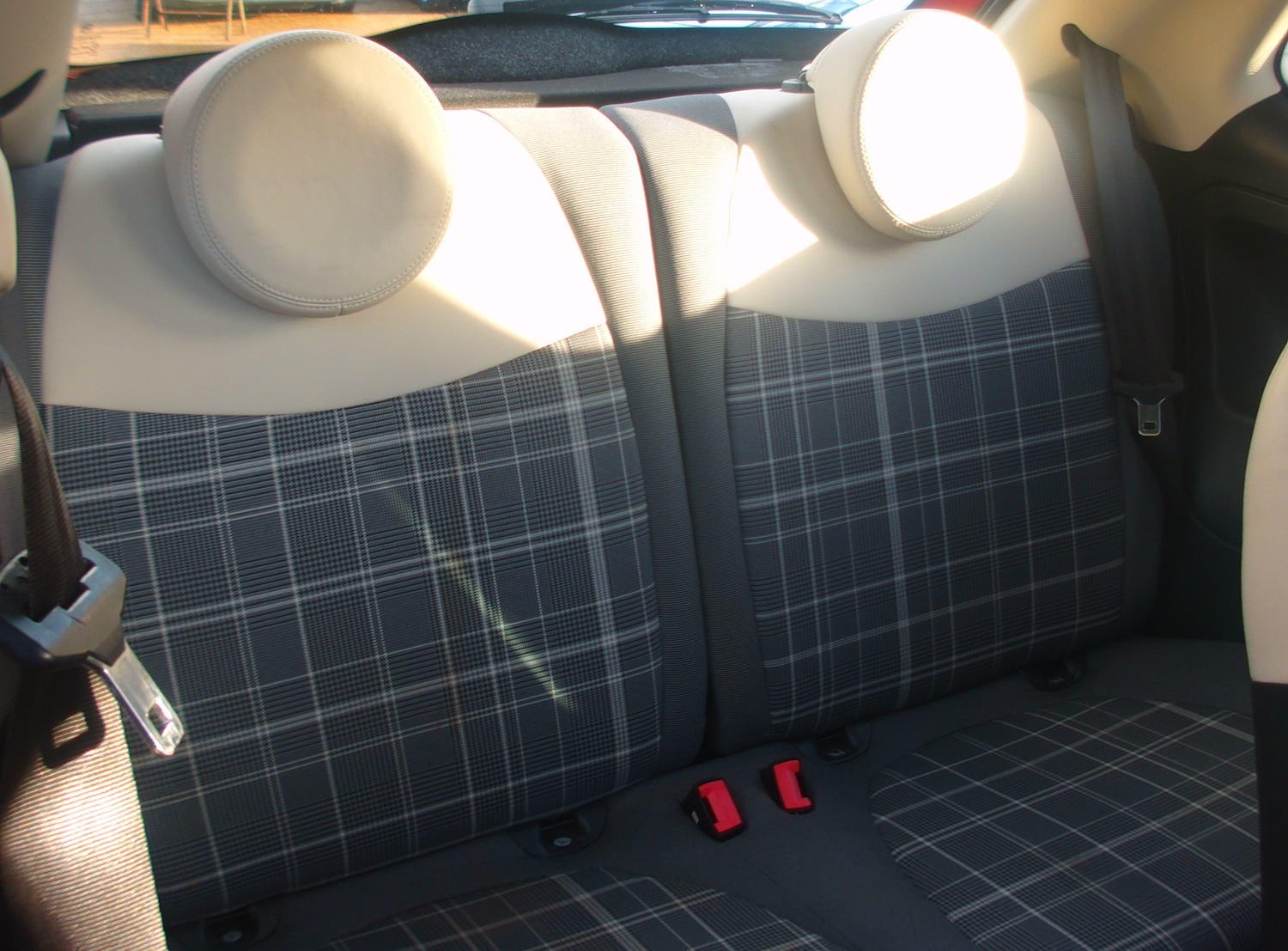 Used Fiat 500 2018 for sale - 77236231: Photo 8