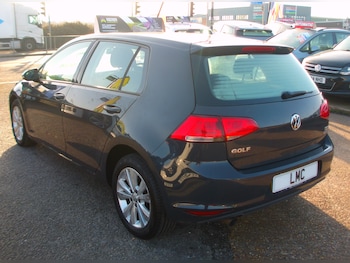 Used Volkswagen Golf 2013 for sale - 77676555: Photo