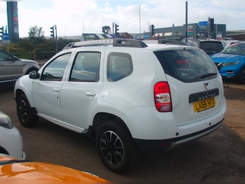 Used Dacia Duster 2016 for sale - 76174158: Photo 4