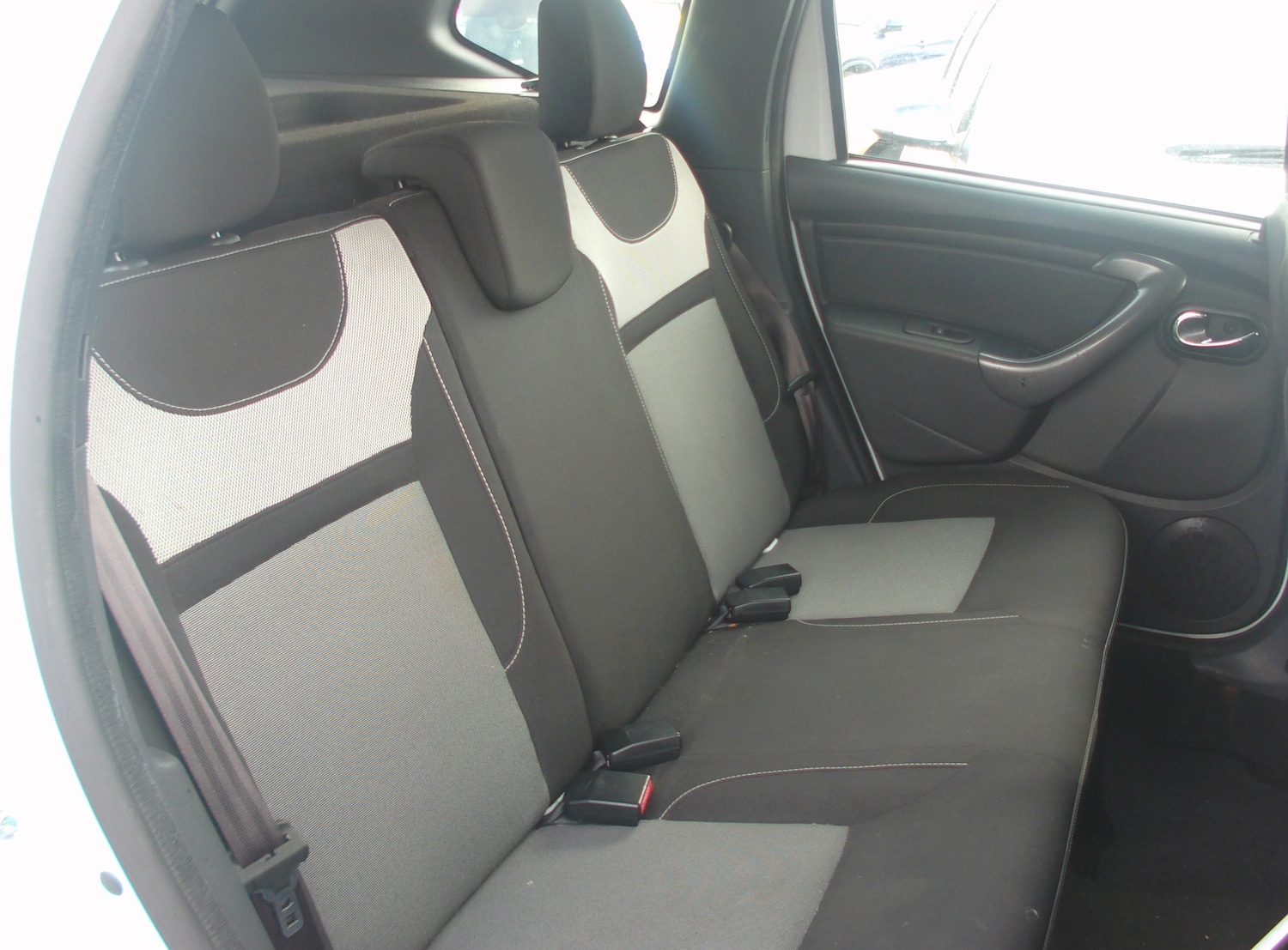 Used Dacia Duster 2016 for sale - 76174158: Photo 8