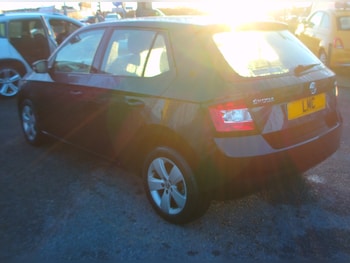 Used Skoda Fabia 2015 for sale - 77355174: Photo