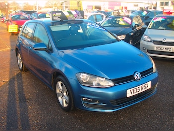 Used Volkswagen Golf 2015 for sale - 76798629: Photo