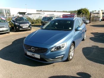 Used Volvo V60 2015 for sale - 79478049: Photo