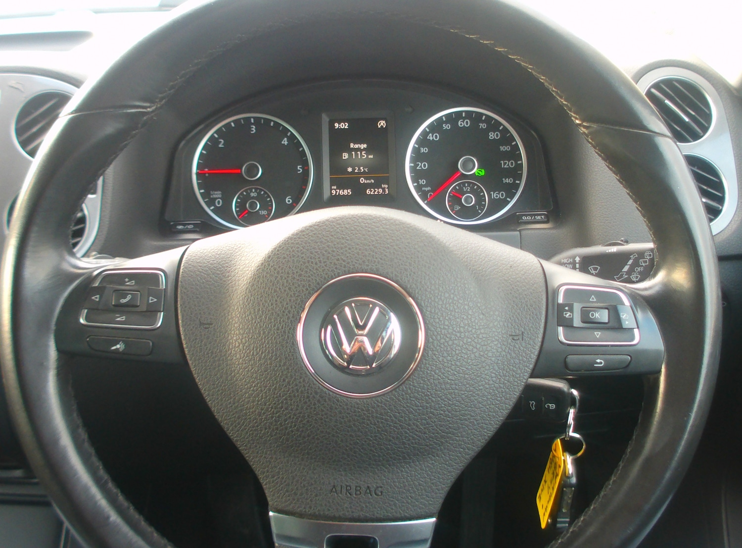 Used Volkswagen Tiguan for sale - 77220912: Photo 11