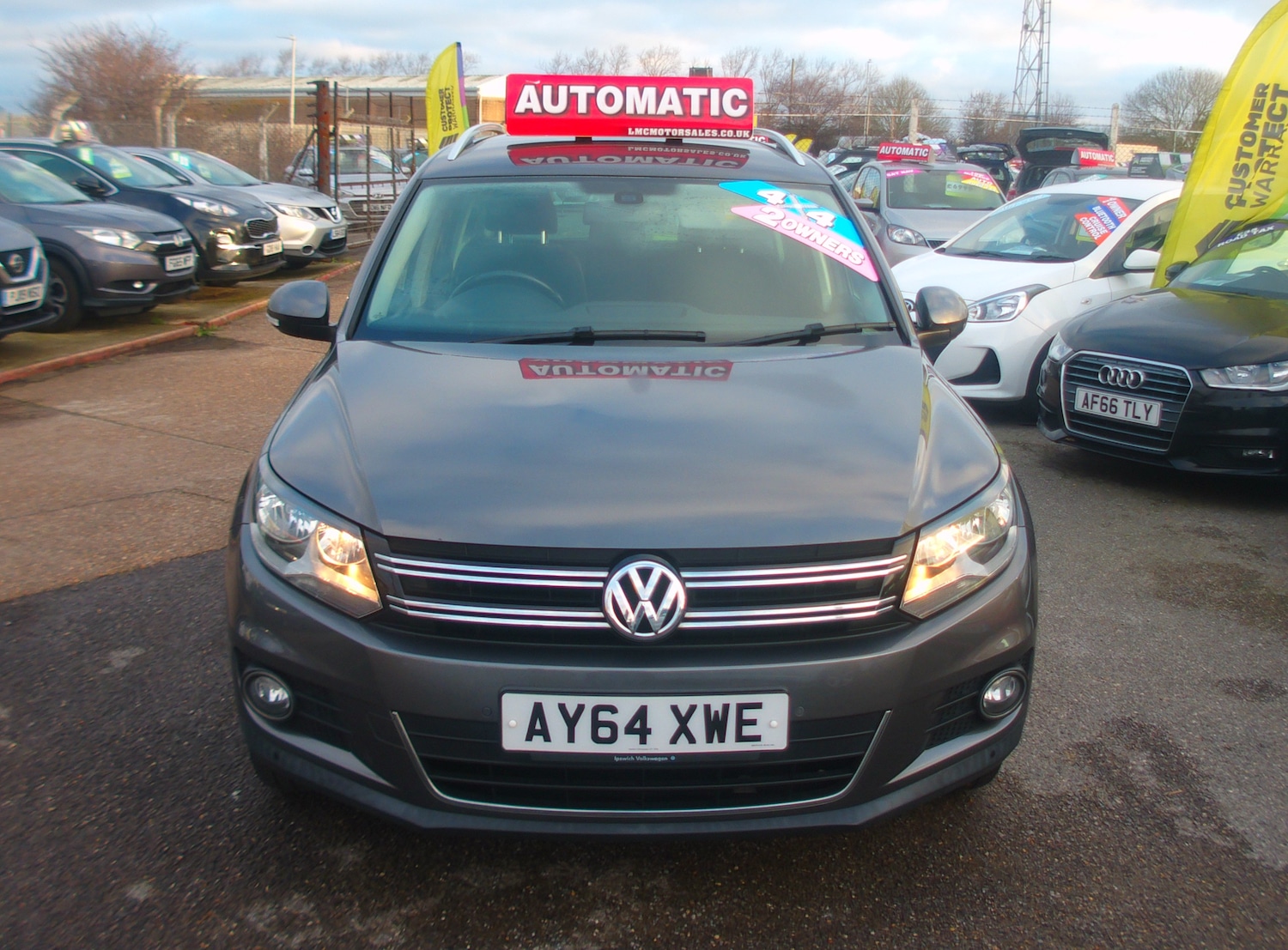 Used Volkswagen Tiguan for sale - 77220912: Photo 2