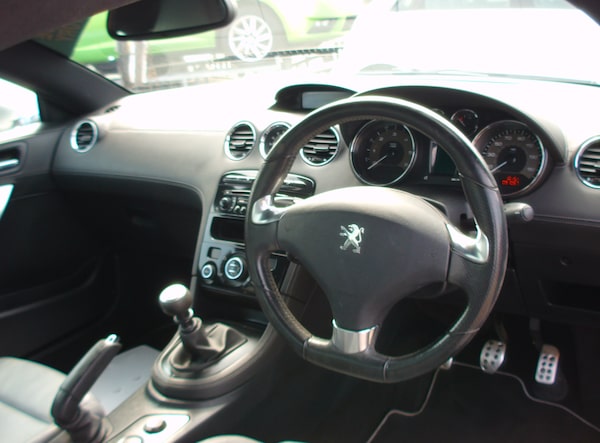 Used Peugeot RCZ 2010 for sale - 75627759: Photo 9
