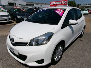 Used Toyota Yaris 2012 for sale - 79194170: Photo