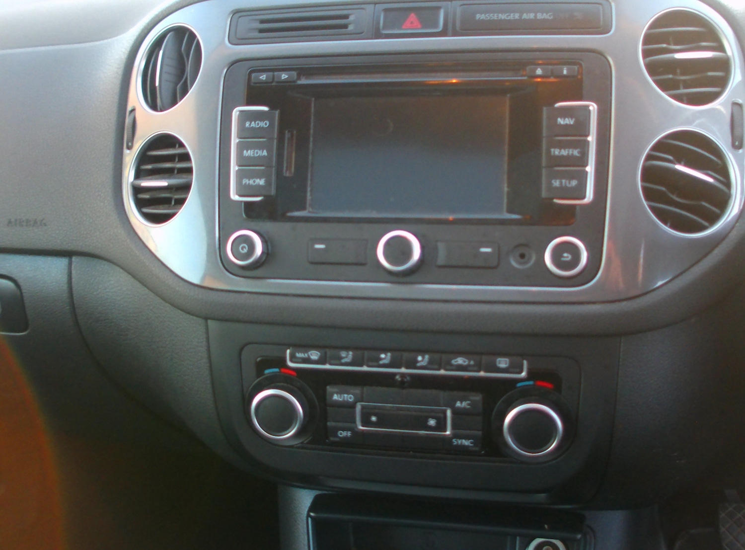 Used Volkswagen Tiguan 2014 for sale - 77355172: Photo 11