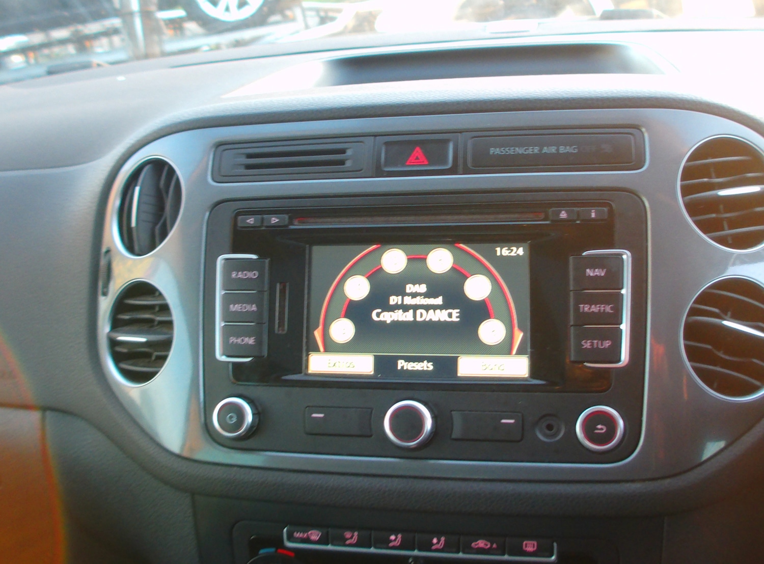 Used Volkswagen Tiguan 2014 for sale - 77355172: Photo 12