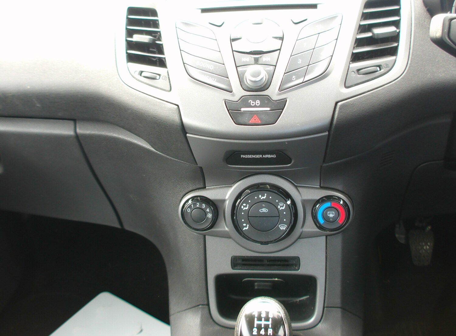 Used Ford Fiesta 2015 for sale - 76019455: Photo 11