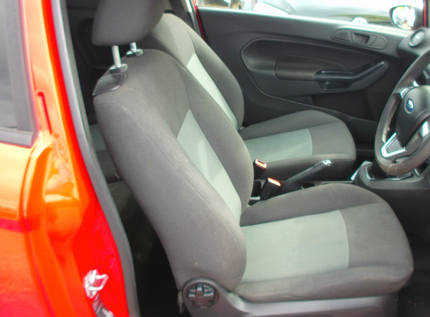 Used Ford Fiesta 2015 for sale - 76019455: Photo 9