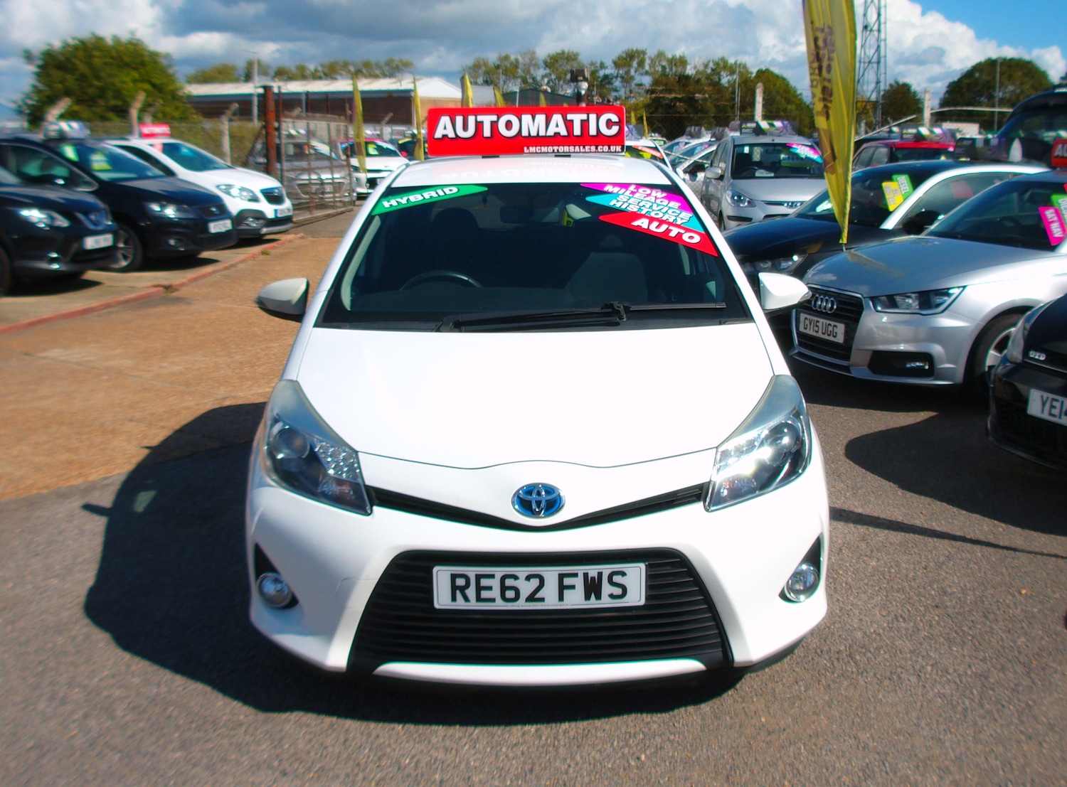 Used Toyota Yaris 2013 for sale - 75835562: Photo 2