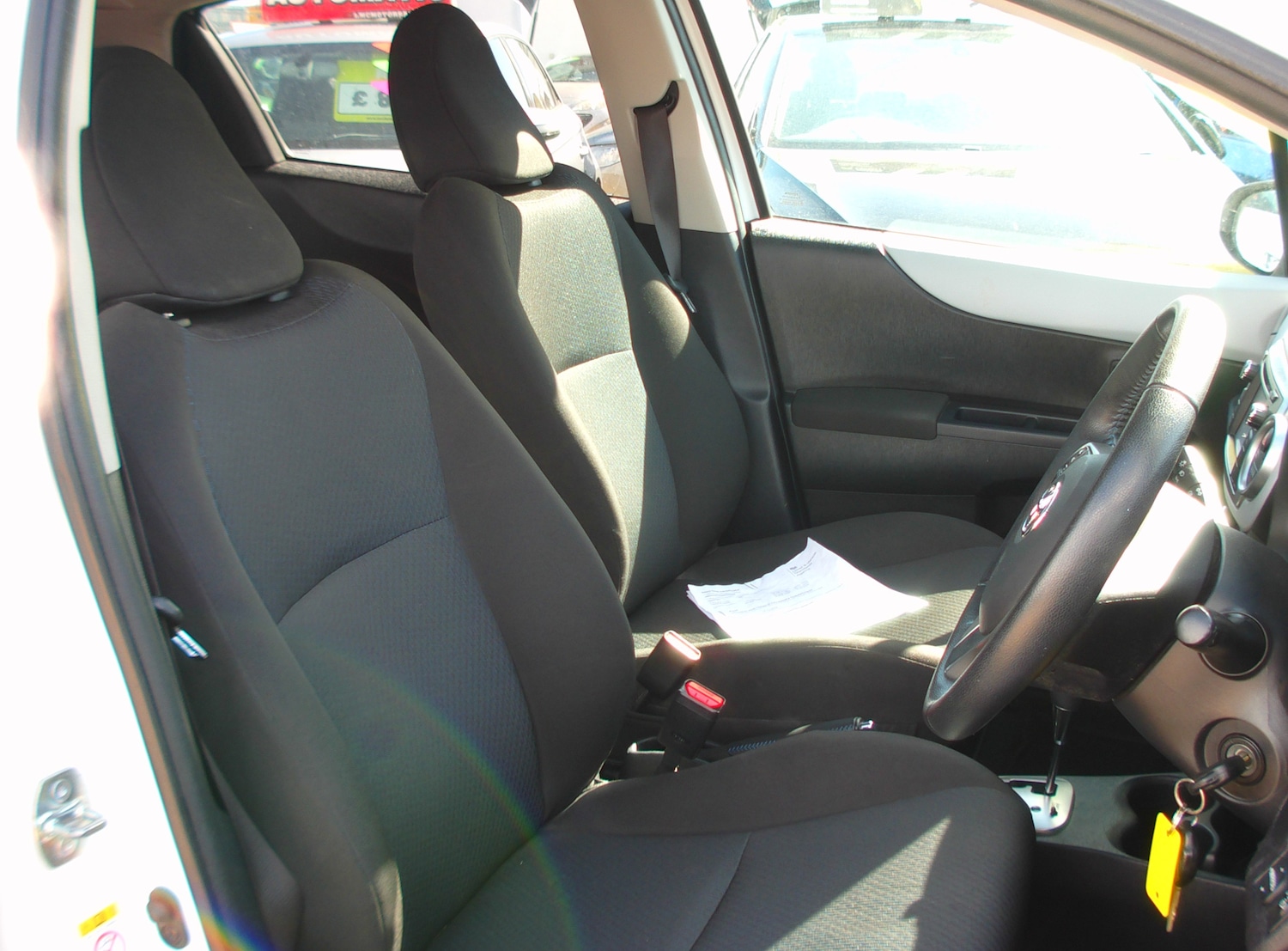 Used Toyota Yaris 2013 for sale - 75835562: Photo 9