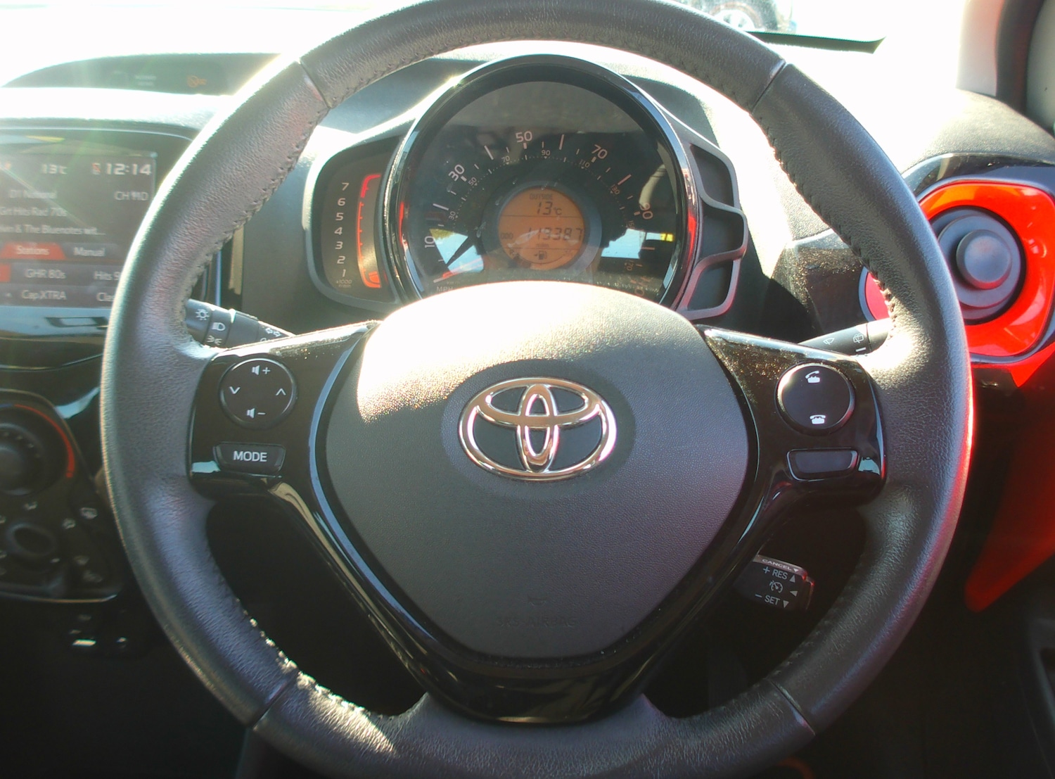 Used Toyota AYGO 2014 for sale - 76211711: Photo 11