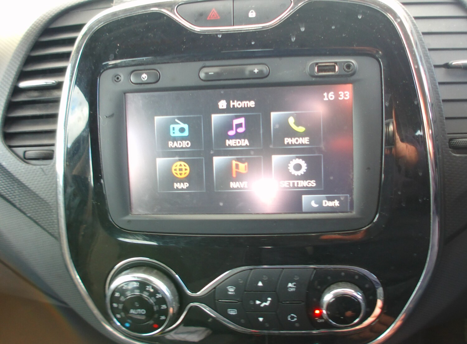 Used Renault Captur 2014 for sale - 76070061: Photo 12