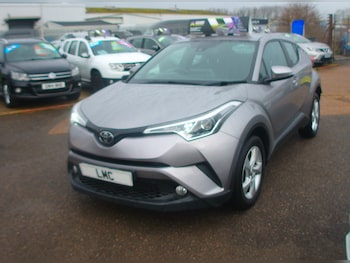 Used Toyota C-HR 2018 for sale - 77593276: Photo