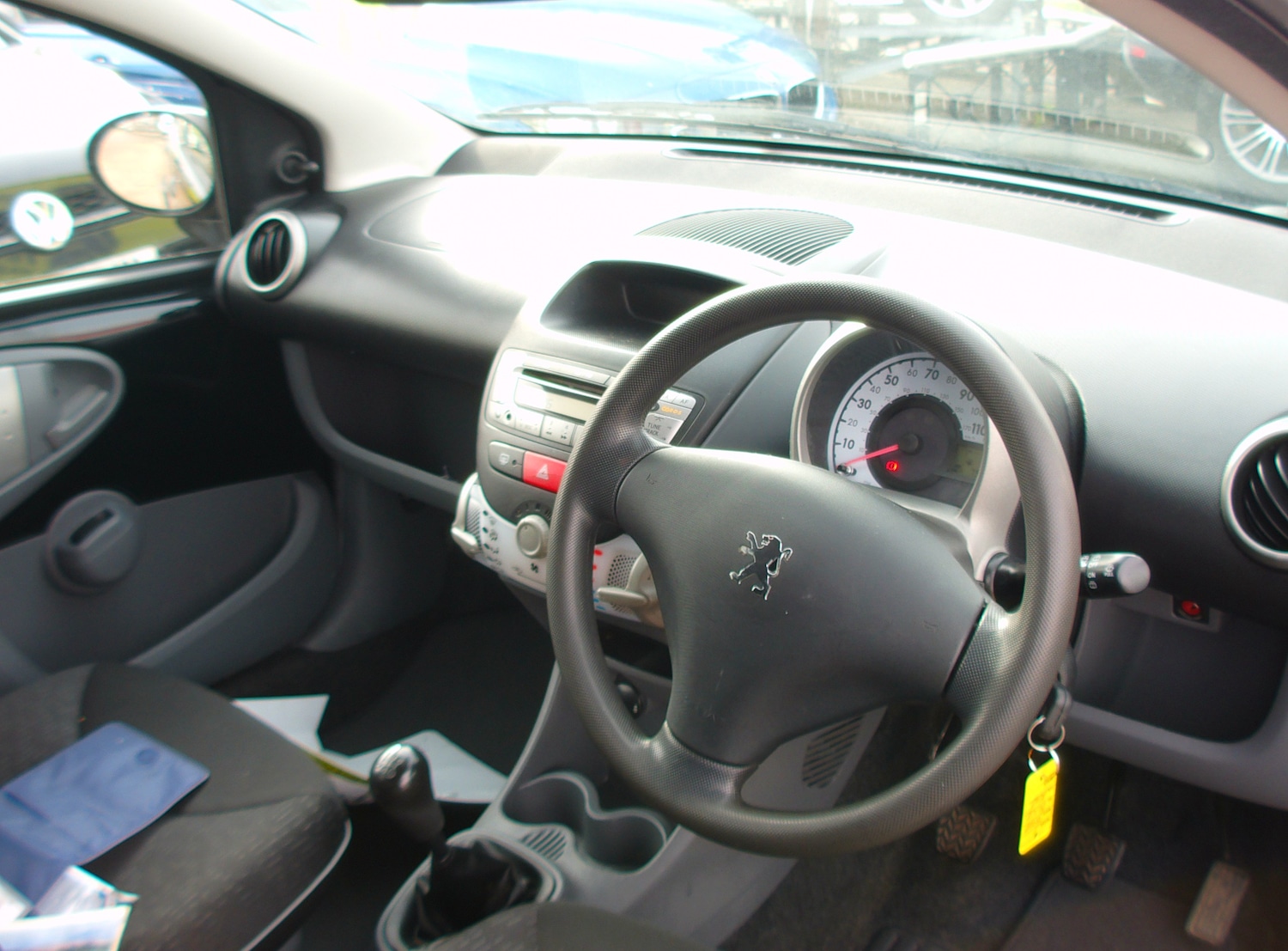 Used Peugeot 107 2011 for sale - 76178995: Photo 10