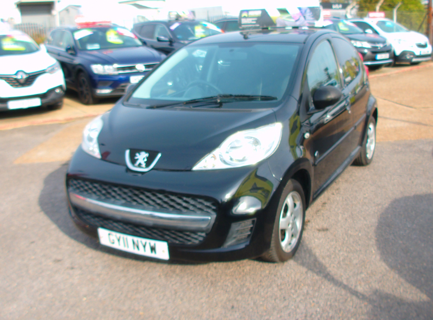 Used Peugeot 107 2011 for sale - 76178995: Photo 3
