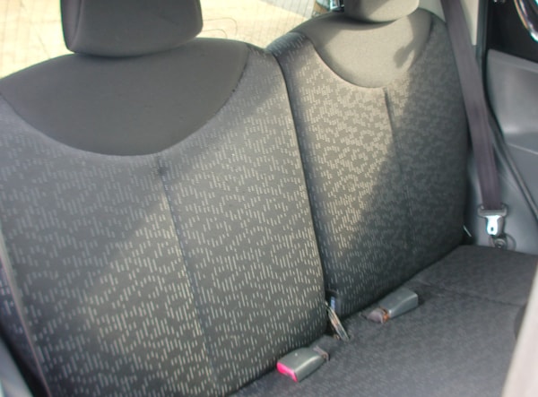 Used Peugeot 107 2011 for sale - 76178995: Photo 8