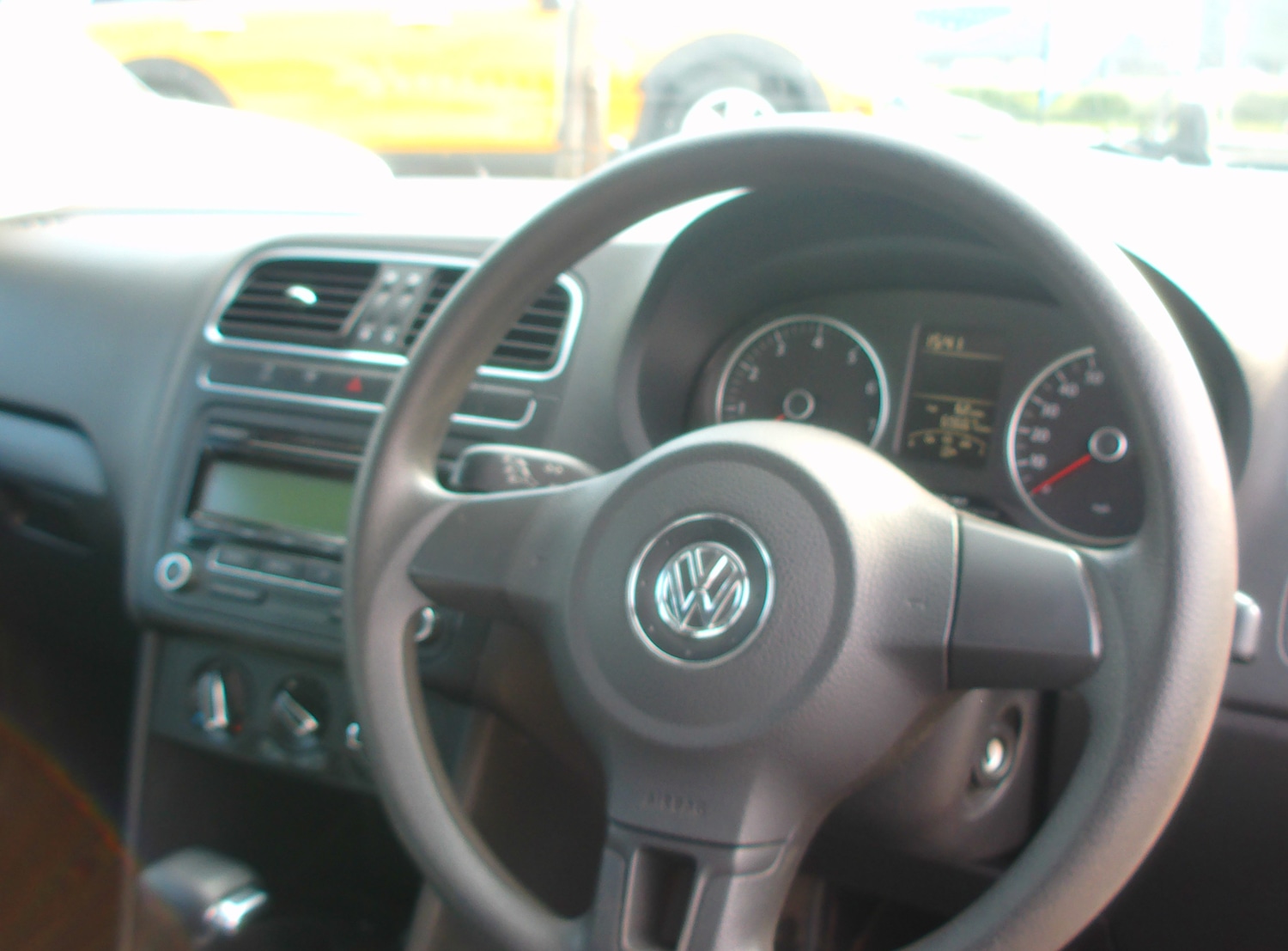 Used Volkswagen Polo 2010 for sale - 77533728: Photo 11