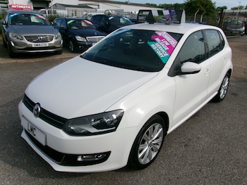 Used Volkswagen Polo 2010 for sale - 79359706: Photo