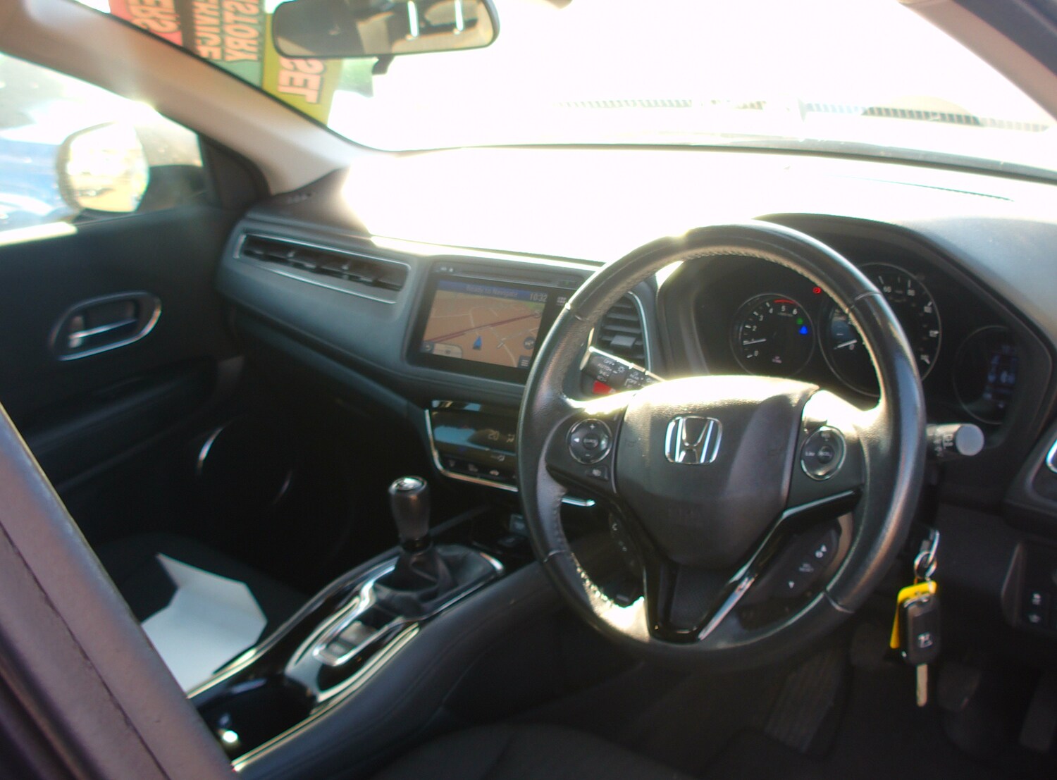 Used Honda HR-V 2015 for sale - 76157775: Photo 11