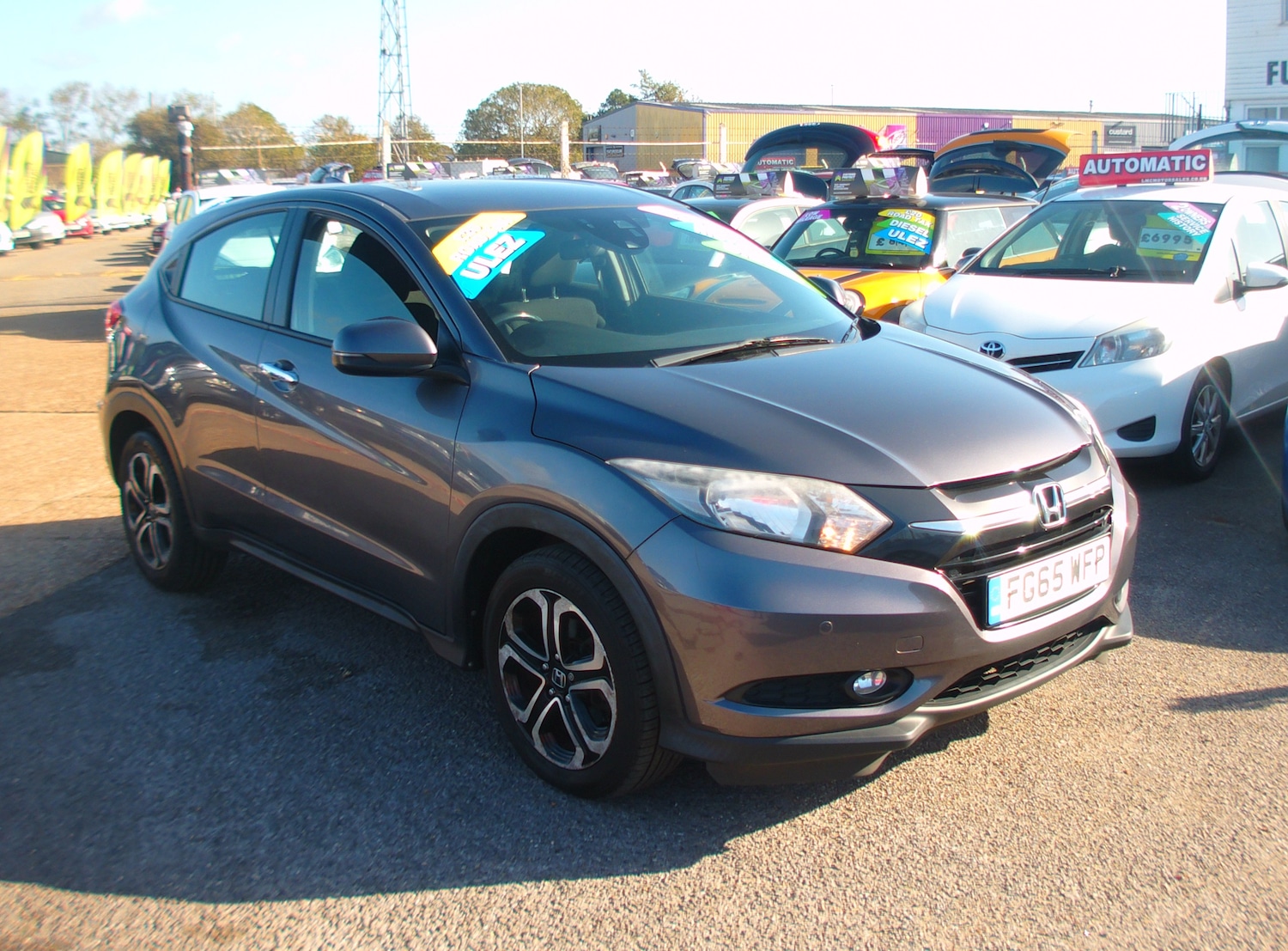 Used Honda HR-V 2015 for sale - 76157775: Photo 2