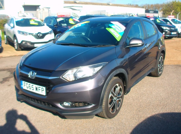 Used Honda HR-V 2015 for sale - 76157775: Photo 4