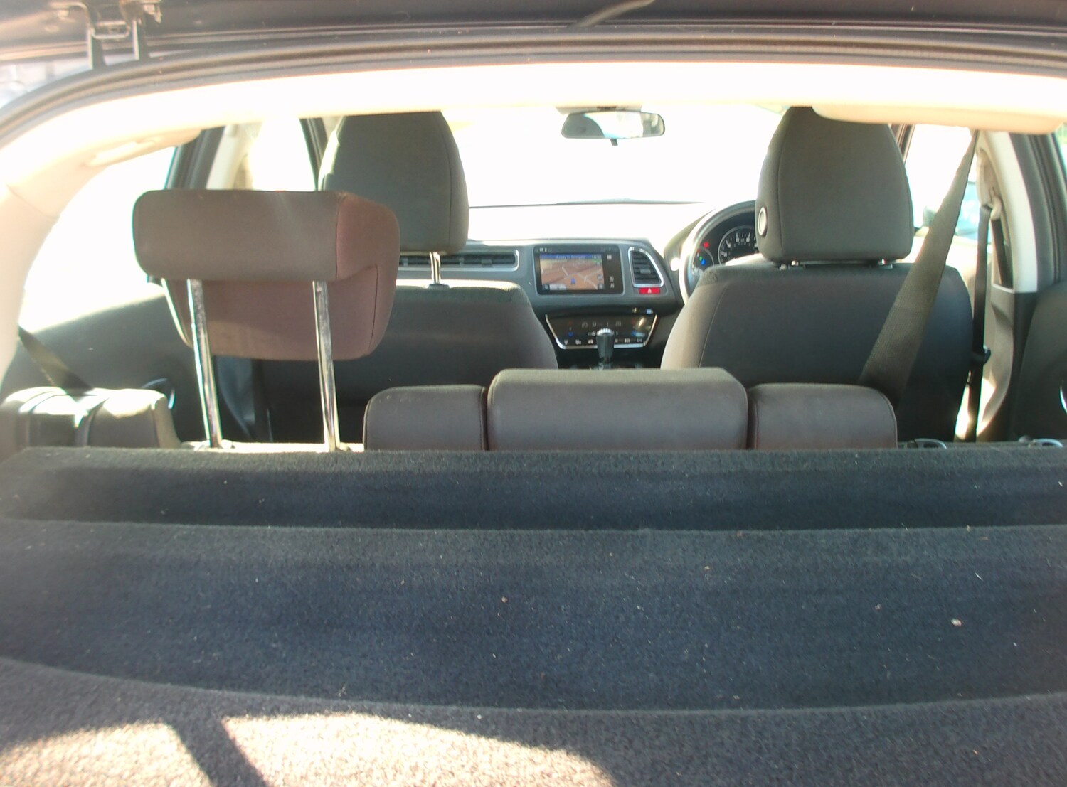 Used Honda HR-V 2015 for sale - 76157775: Photo 8