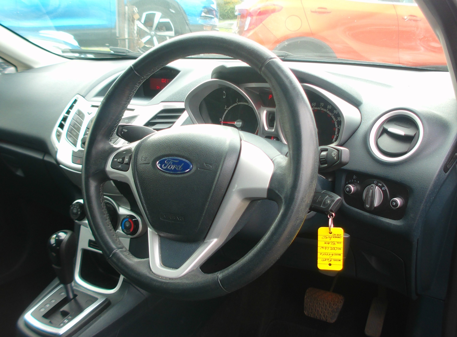 Used Ford Fiesta 2012 for sale - 76453630: Photo 10