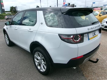 Used Land Rover Discovery Sport 2016 for sale - 79792374: Photo