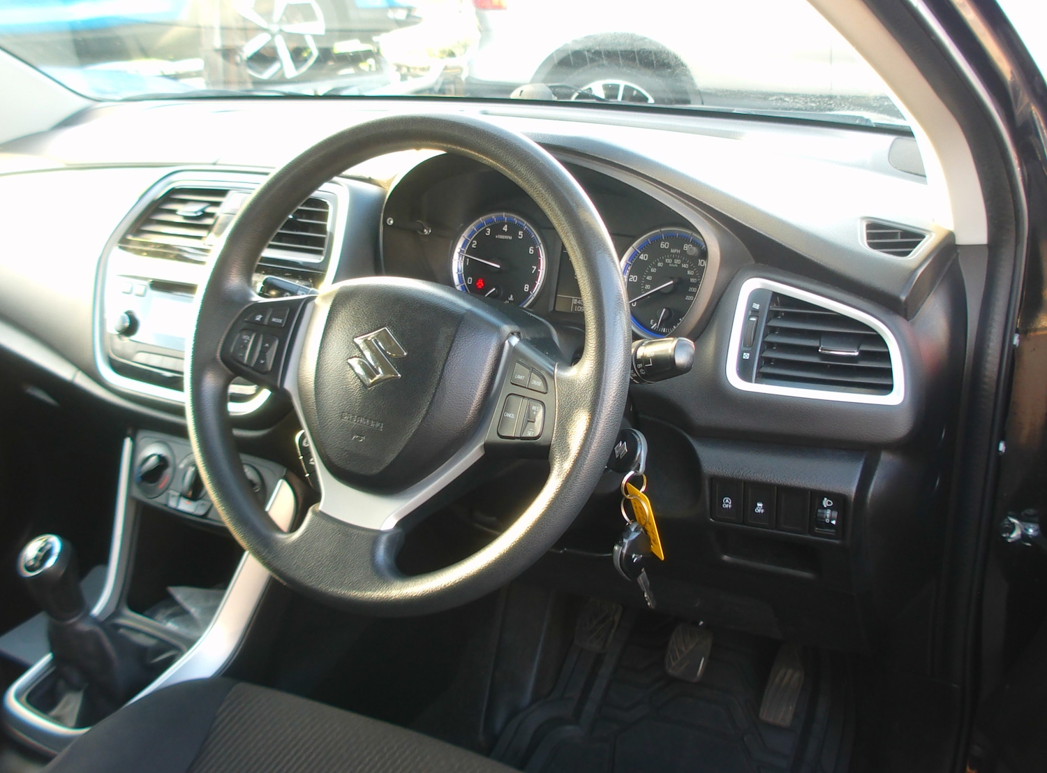 Used Suzuki SX4 2017 for sale - 76313792: Photo 11